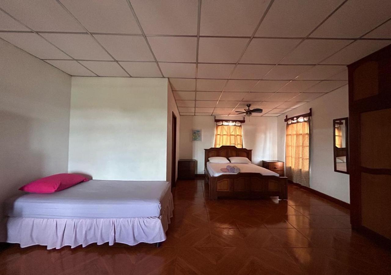 Casa Robles - Room close to Airport #1 Managua Exterior foto