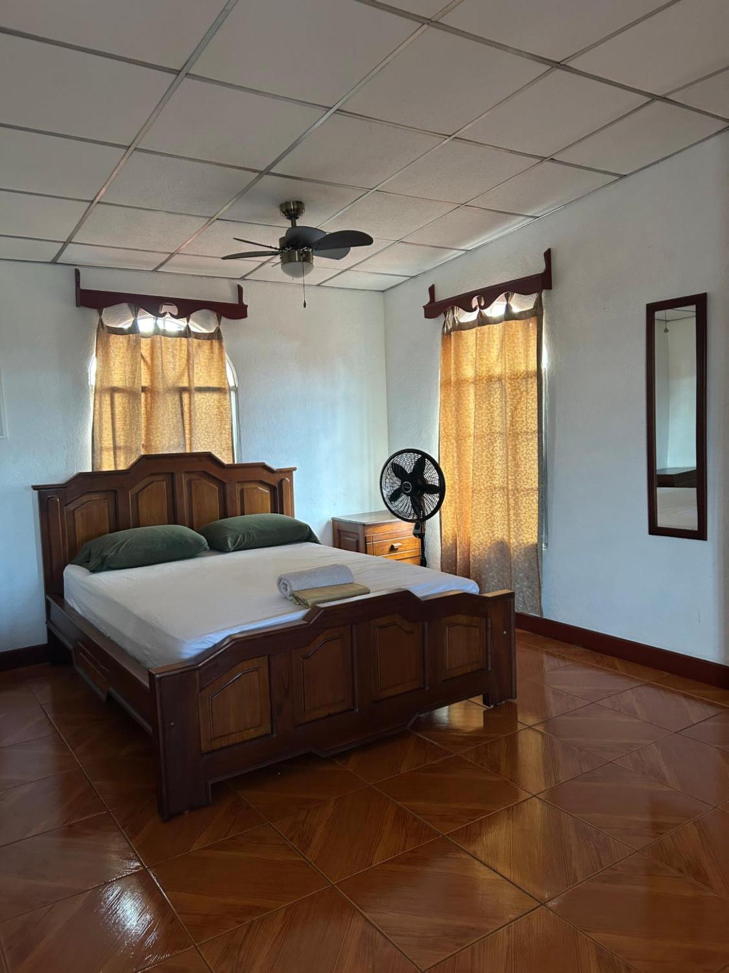 Casa Robles - Room close to Airport #1 Managua Exterior foto